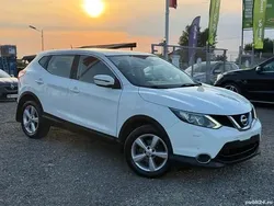Alb Utilizat 2015 Nissan Qashqai Pure SUV | 9.990 EUR (Preț bun)