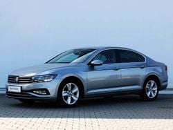 Gri mediu normal Utilizat 2021 VW Passat Highline | 23.500 EUR (Puțin scump)