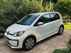 Alb Utilizat 2018 VW e-up! Hatchback | 7.700 EUR (Preț OK)