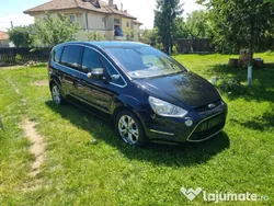 Utilizat 2012 Ford S-MAX S Monovolum | 4.300 EUR