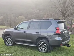 Gri Utilizat 2021 Toyota Land Cruiser Executive SUV | 41.900 EUR