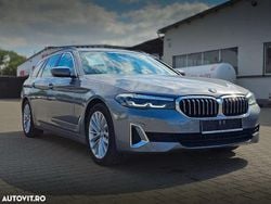 Gri Utilizat 2023 BMW 520 Luxury Line Break | 29.040 EUR (Preț OK)