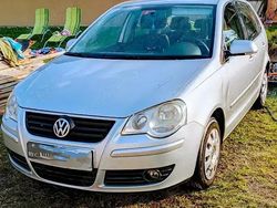 Utilizat 2007 VW Polo Hatchback | 1.600 EUR (Super Preț)