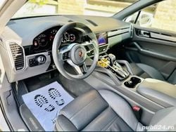 Utilizat 2019 Porsche Cayenne SUV | 46.900 EUR (Super Preț)