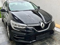 Culoarenegru Utilizat 2022 Renault Mégane GrandTour Zen Break | 11.850 EUR (Preț bun)