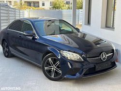 Culoarealbastru Utilizat 2019 Mercedes C220 Avantgarde Berlinǎ | 19.990 EUR (Super Preț)