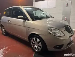 Utilizat 2008 Lancia Ypsilon Hatchback | 1.600 EUR