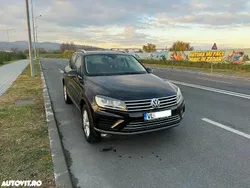 Culoarenegru Utilizat 2017 VW Touareg SUV | 17.500 EUR (Preț bun)