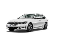 Mineral white metallic metalizat Utilizat 2022 BMW 320 Comfort Edition | 29.500 EUR (Puțin scump)