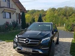 Culoarenegru Utilizat 2016 Mercedes GLE350 SUV | 22.950 EUR (Puțin scump)