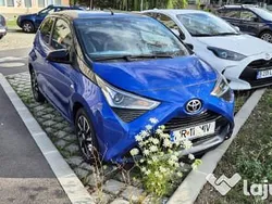 Culoarealbastru Utilizat 2021 Toyota Aygo Edition Hatchback | 12.300 EUR (Preț bun)