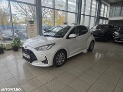 Culoarealb Utilizat 2024 Toyota Yaris Hybrid Elegant | 22.950 EUR (Preț OK)