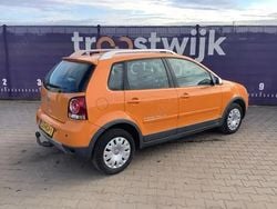Portocaliu Utilizat 2008 VW Polo Cross Hatchback | 4.300 EUR