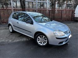 Gri Utilizat 2007 VW Golf V Coupe | 2.490 EUR (Preț OK)