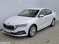 Albnormal Utilizat 2023 Skoda Octavia Style Berlinǎ | 25.350 EUR (Puțin scump)