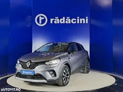 Gri Utilizat 2023 Renault Captur SUV | 16.100 EUR (Preț OK)