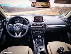Rosu Utilizat 2016 Mazda 3 Berlinǎ | 11.997 EUR (Puțin scump)