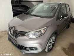 Gri Utilizat 2019 Renault Captur Intens SUV | 9.990 EUR (Preț bun)