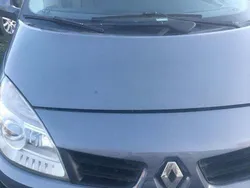 Utilizat 2006 Renault Scénic II Monovolum | 800 EUR