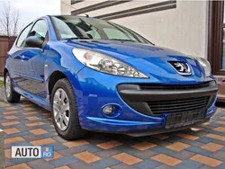 Albastru metalizat Utilizat 2011 Peugeot 206 Hatchback | 3.700 EUR