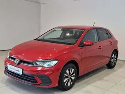 Rosu deschis metalic Utilizat 2024 VW Polo Life | 21.750 EUR