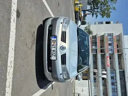 Gri Utilizat 2004 Renault Mégane II Privilege Berlinǎ | 1.700 EUR (Puțin scump)