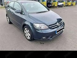 Utilizat 2007 VW Golf Plus Cross Monovolum | 2.300 EUR