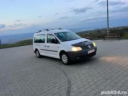 Utilizat 2010 VW Caddy Monovolum | 3.600 EUR (Super Preț)
