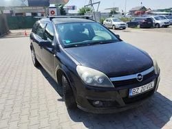 Negru Utilizat 2006 Opel Astra Break | 1.650 EUR (Preț OK)