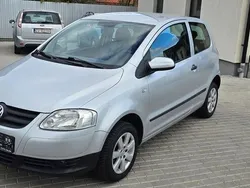 Gri Utilizat 2005 VW Fox Hatchback | 1.750 EUR