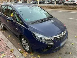 Culoarealbastru Utilizat 2016 Opel Zafira Monovolum | 5.900 EUR (Super Preț)