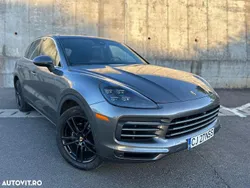 Gri Utilizat 2019 Porsche Cayenne SUV | 41.900 EUR