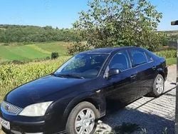 Utilizat 2005 Ford Mondeo ST Berlinǎ | 1.000 EUR (Preț bun)