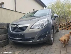 Gri Utilizat 2011 Opel Meriva Active Monovolum | 2.999 EUR (Super Preț)