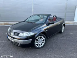 Culoarenegru Utilizat 2006 Renault Mégane Cabriolet Dynamique Cabrio | 2.990 EUR