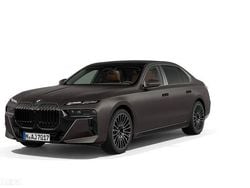 Culoaregri Nouă 2025 BMW 740 Executive Berlinǎ | 130.200 EUR (Super Preț)