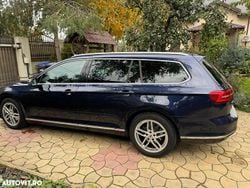 Culoarealbastru Utilizat 2016 VW Passat Highline Break | 17.000 EUR (Scump)