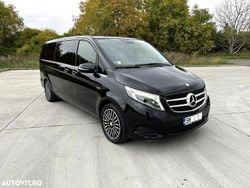 Culoarenegru Utilizat 2017 Mercedes V250 Avantgarde Edition Monovolum | 28.900 EUR (Super Preț)