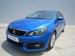 Albastru mediu metalic Utilizat 2020 Peugeot 308 Active Break | 9.998 EUR (Preț OK)