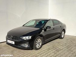 Negru metalic perleffect Utilizat 2021 VW Passat Comfortline Berlinǎ | 18.999 EUR (Preț OK)