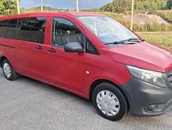 Roșu Utilizat 2015 Mercedes Vito Monovolum | 11.500 EUR (Scump)
