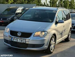Argint Utilizat 2008 VW Touran Highline Monovolum | 2.999 EUR (Super Preț)
