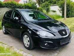 Rosu Utilizat 2012 Seat Leon Sport | 2.550 EUR (Super Preț)