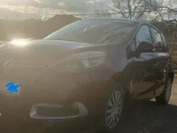 Utilizat 2014 Renault Scénic III Monovolum | 3.999 EUR