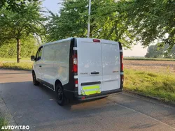 Culoarealb Utilizat 2017 Renault Trafic Authentique Van | 10.500 EUR
