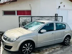 Utilizat 2006 Opel Astra Hatchback | 2.000 EUR (Preț OK)