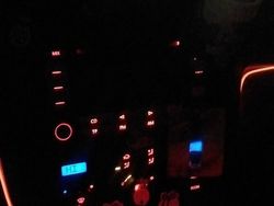 Rosu Utilizat 2004 VW Golf IV Hatchback | 3.200 EUR (Preț OK)