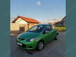 Utilizat 2008 Mazda 2 Berlinǎ | 2.300 EUR