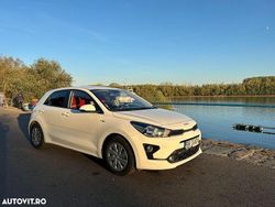 Culoarealb Utilizat 2023 Kia Rio | 11.300 EUR