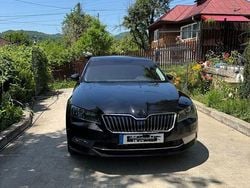 Culoarenegru Utilizat 2016 Skoda Superb Style Berlinǎ | 15.500 EUR